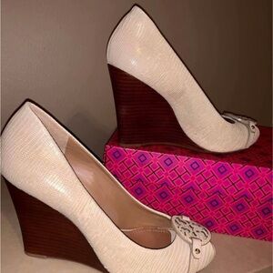 Tory Burch Cream Wedge Shoes